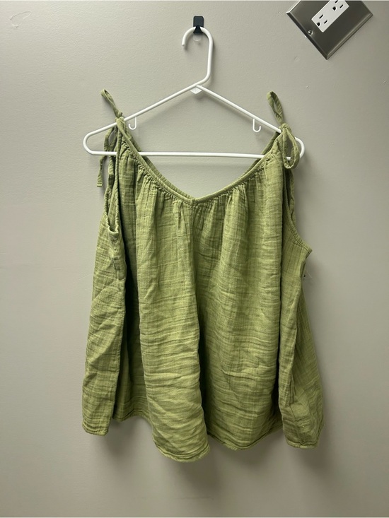 Old Navy Tops - Old Navy Women’s Tie Shoulder Green Tank Top